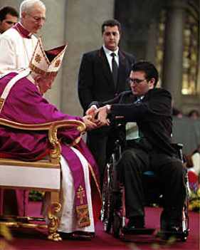 El Papa y los discapacitados